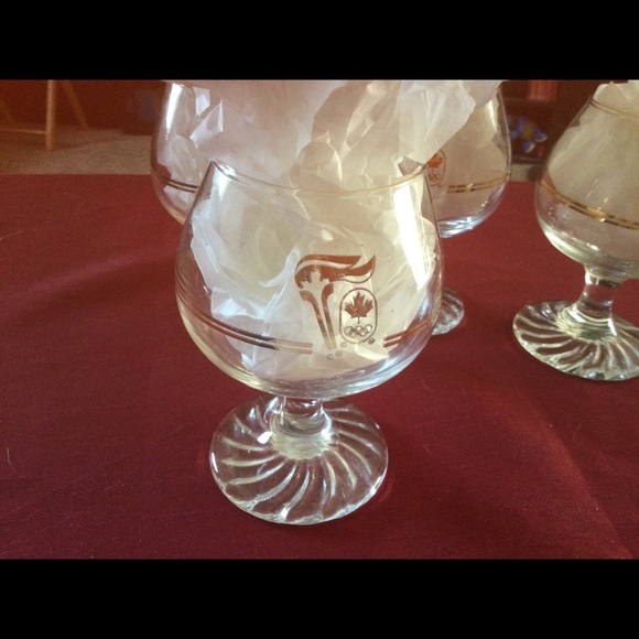 Vintage 1988 Petro Canada Apertif Glasses - Picture 3 of 6